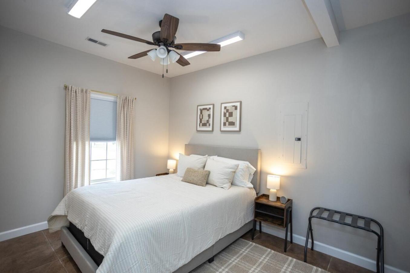 Tiny Home With Hot Tub Near Ft Leonard Wood! Waynesville 外观 照片