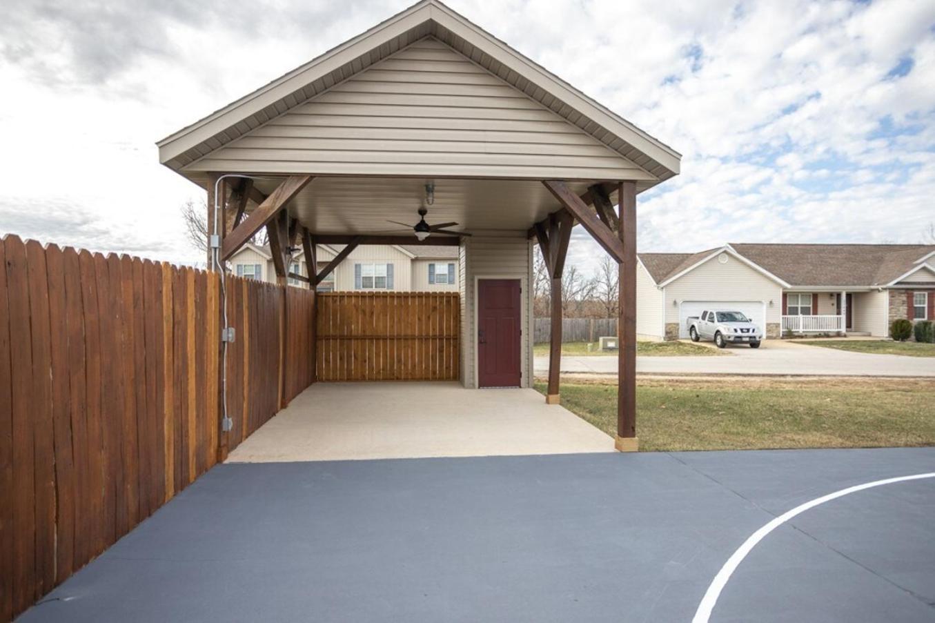 Tiny Home With Hot Tub Near Ft Leonard Wood! Waynesville 外观 照片