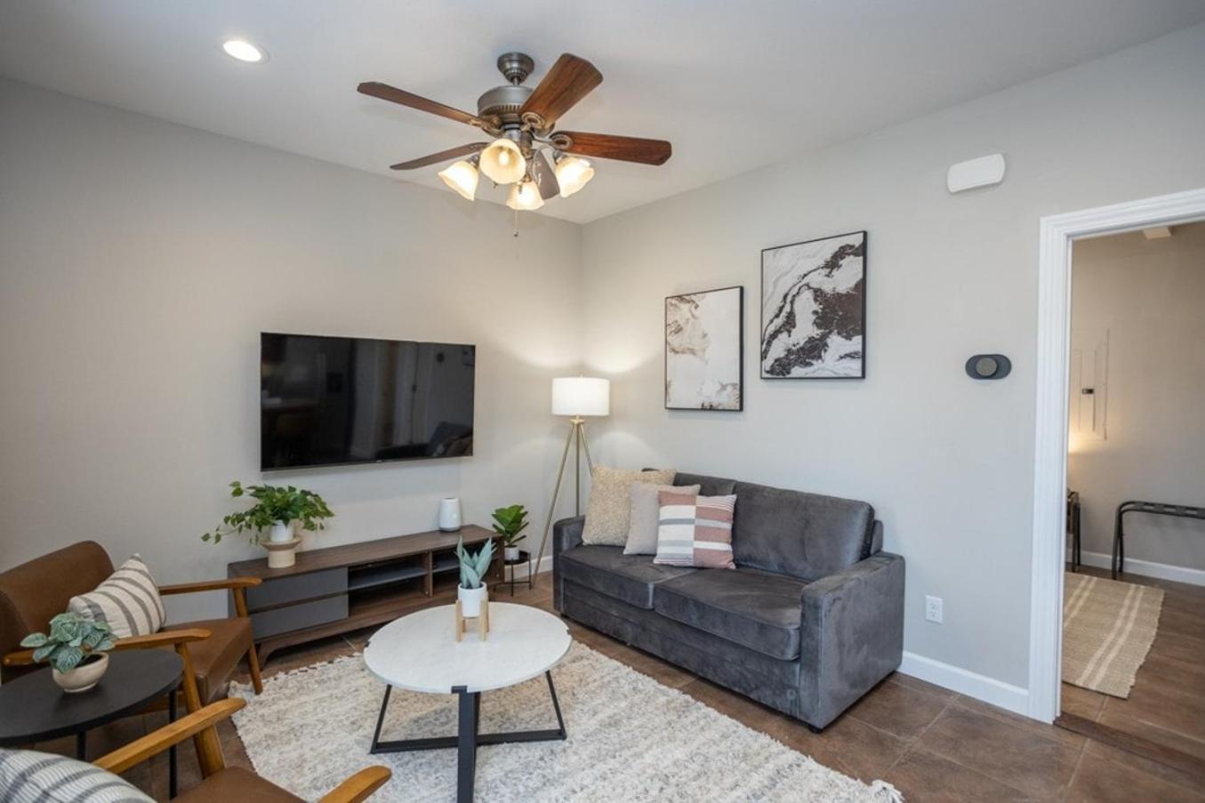 Tiny Home With Hot Tub Near Ft Leonard Wood! Waynesville 外观 照片